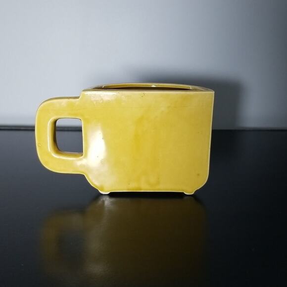 Half a Cup of Coffee Mustard Yellow Ceramic coffee cup - Picture 3 of 7